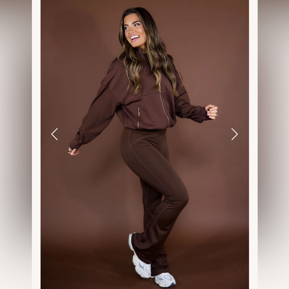 Salt Project Energy Flared Legging